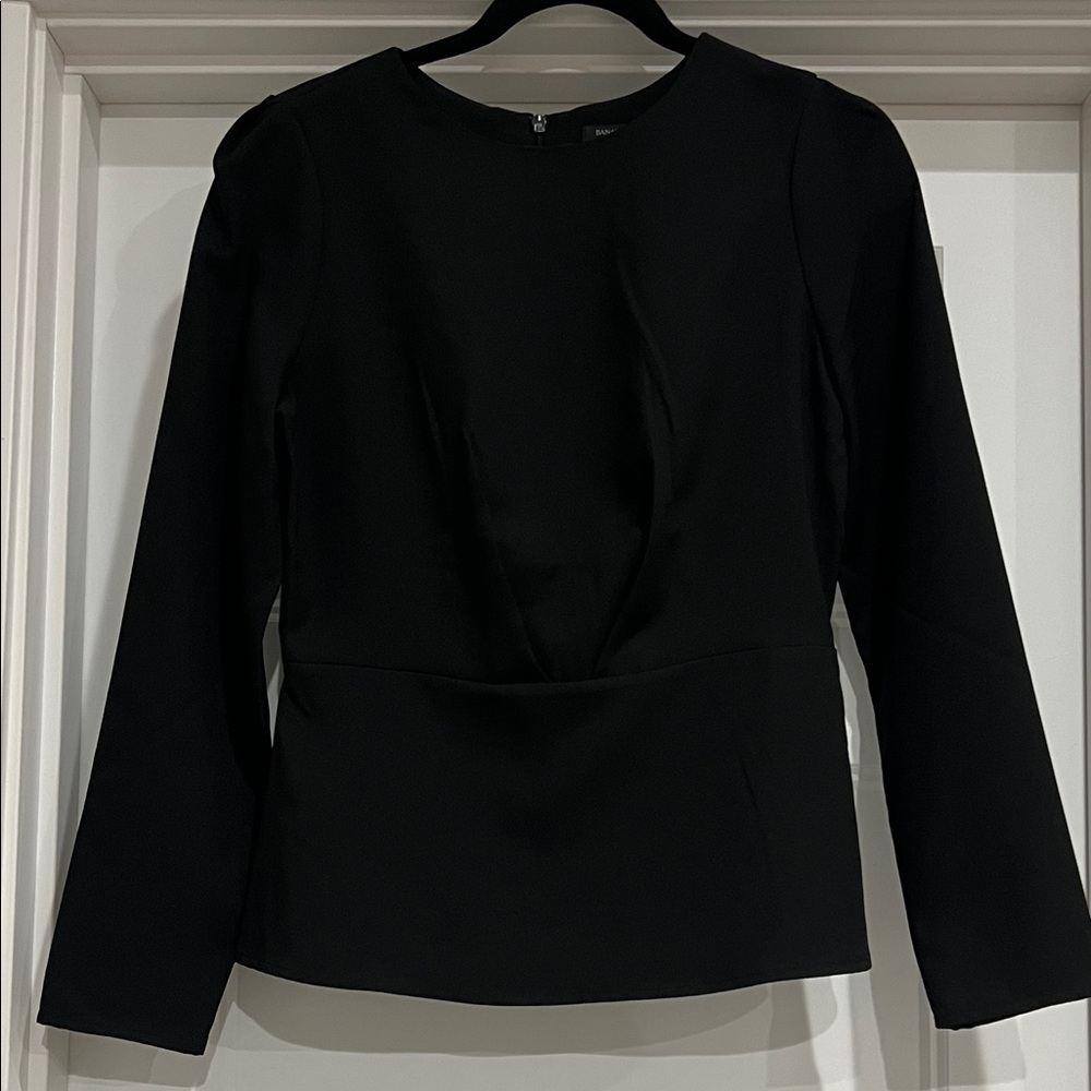 Banana Republic Black Long Sleeve Crewneck Top